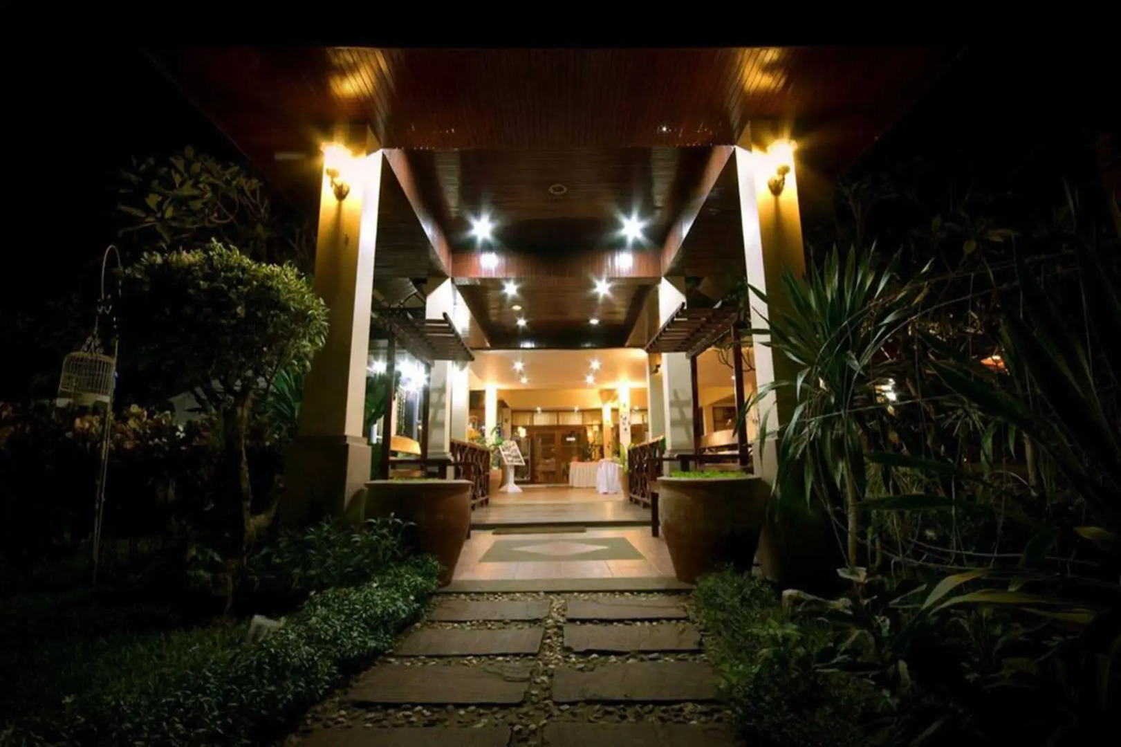 Petch Rim Tan Resort