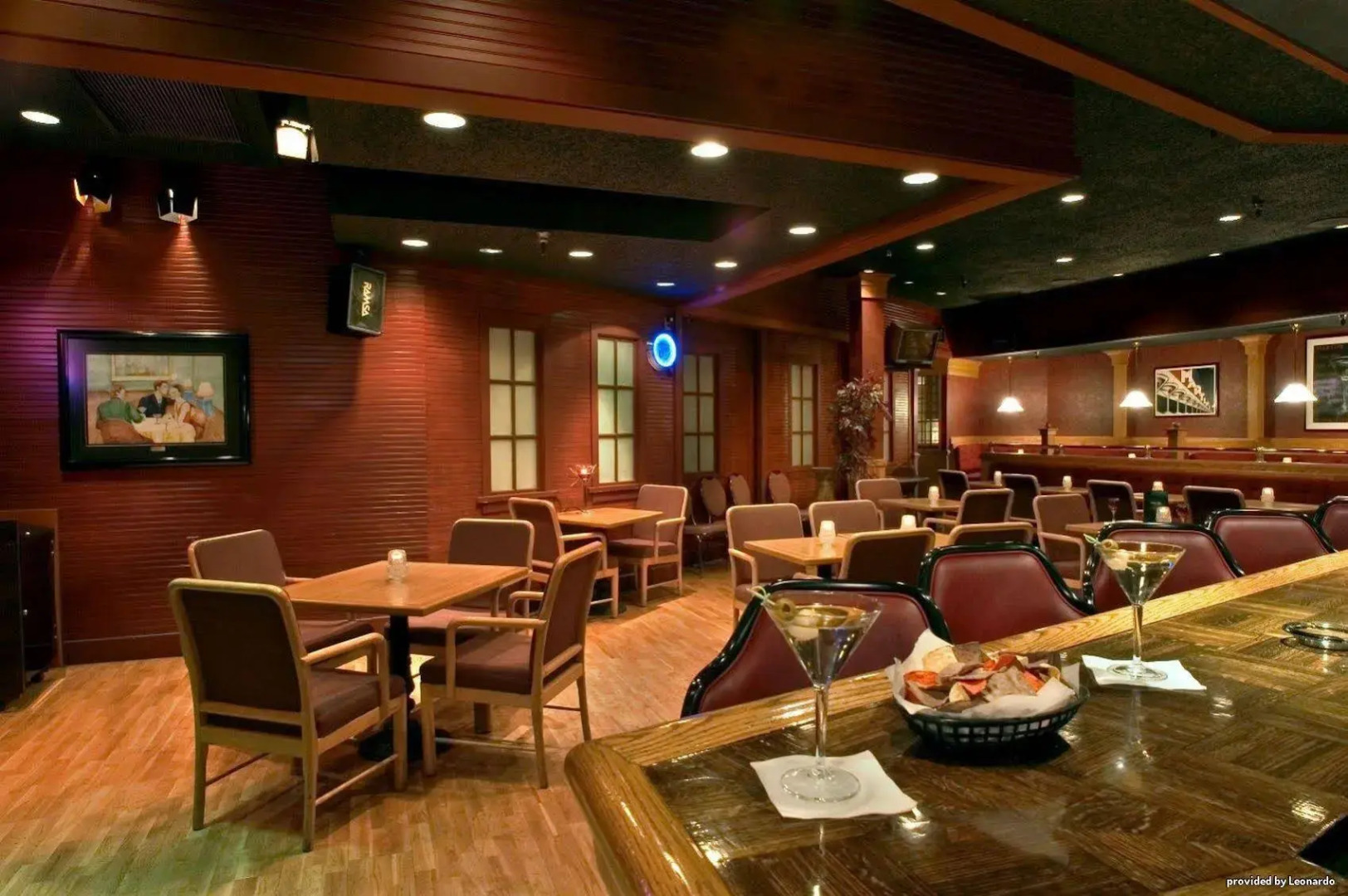 Delta Hotels by Marriott Helena Colonial