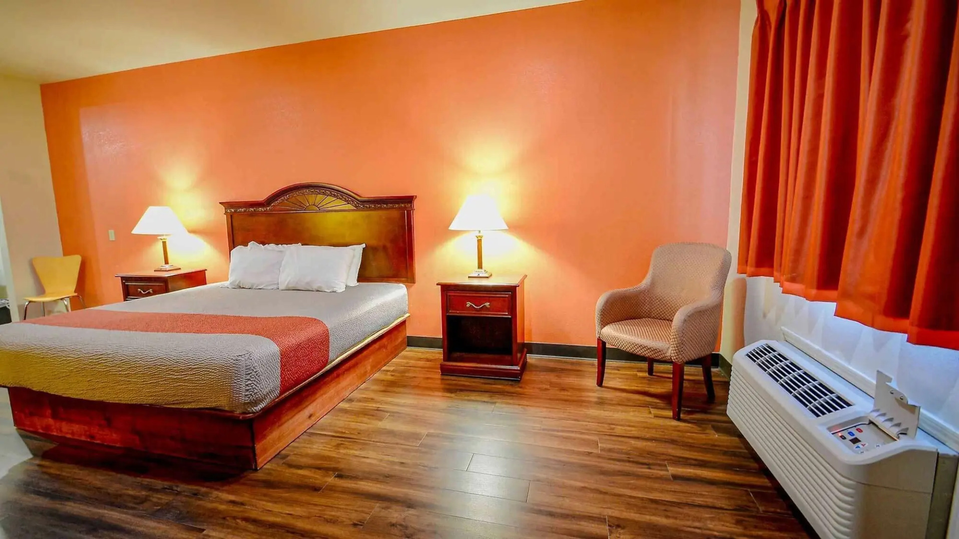 Hiway Inn Express of Atoka