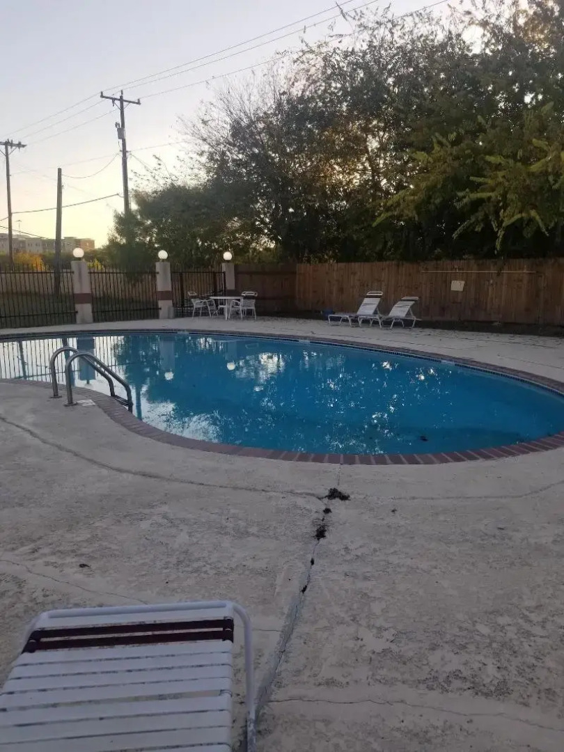 Econo Inn Lackland AFB Seaworld