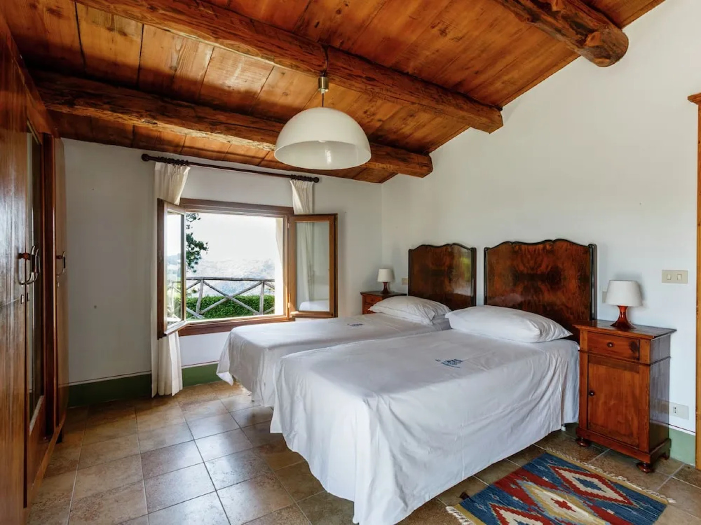 Luxurious Villa in Tredozio with Swimming Pool