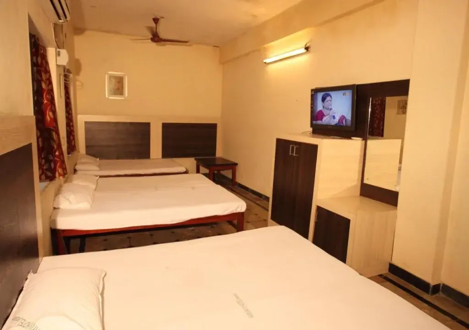 Ammayii Hotel Resorts