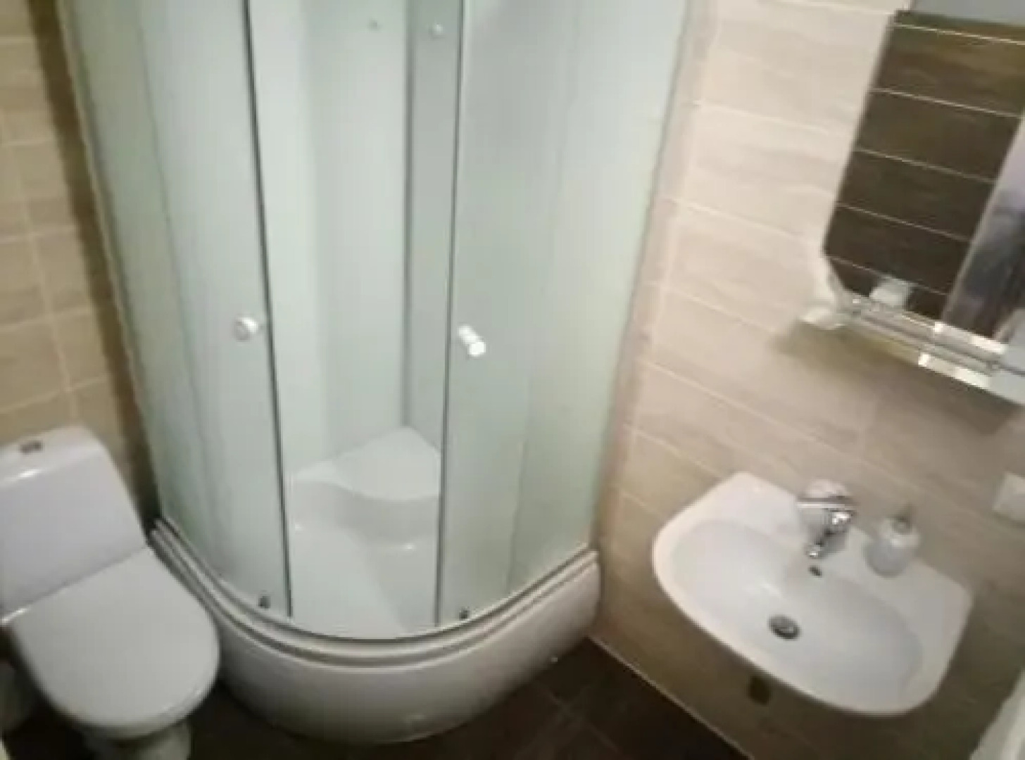 Lavina Hotel