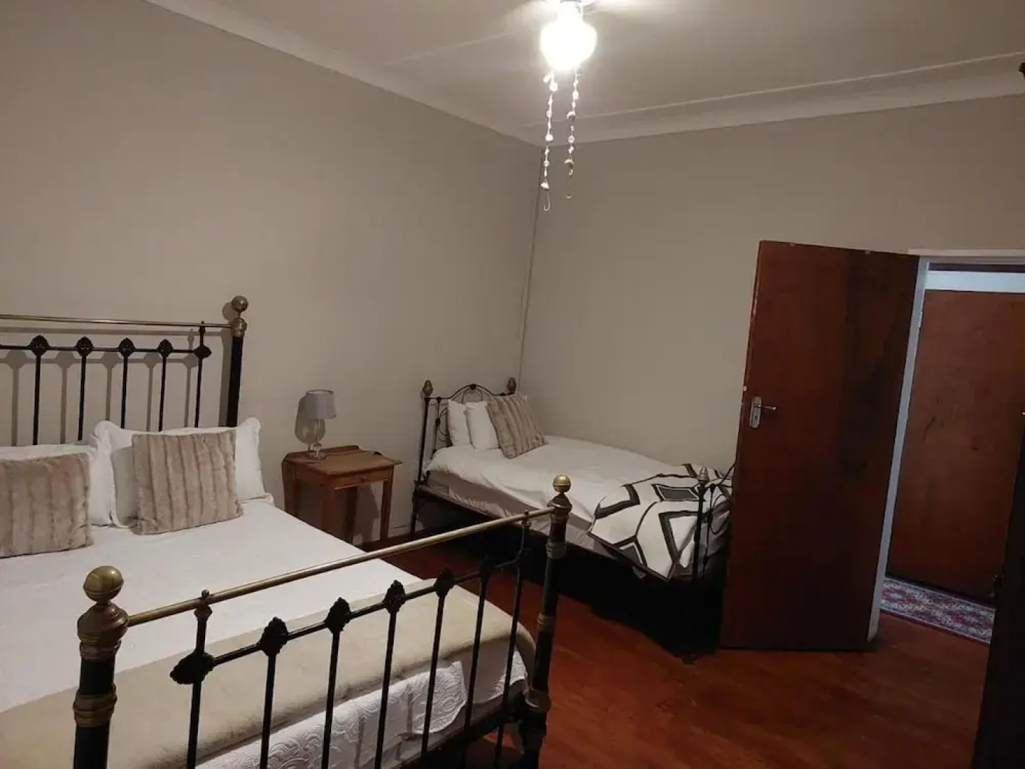 Charming 3-bed House in Beaufort West