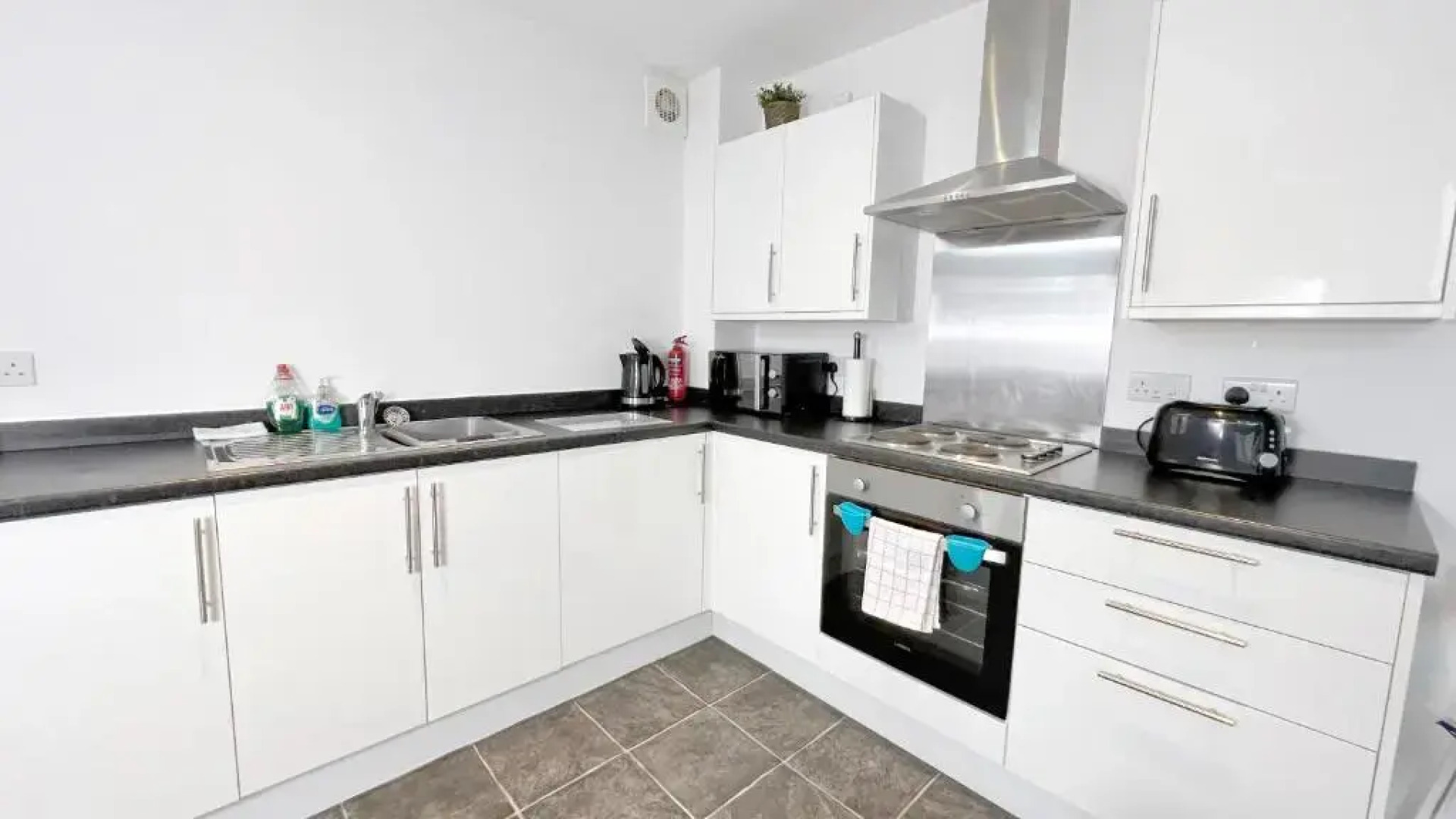 Friars House, Stafford by BELL Apartments