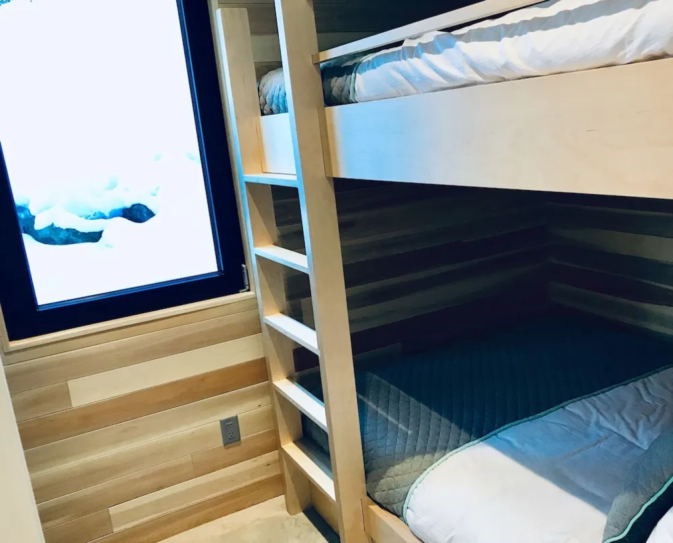 Fraternité-sur-Lac by Location ADP