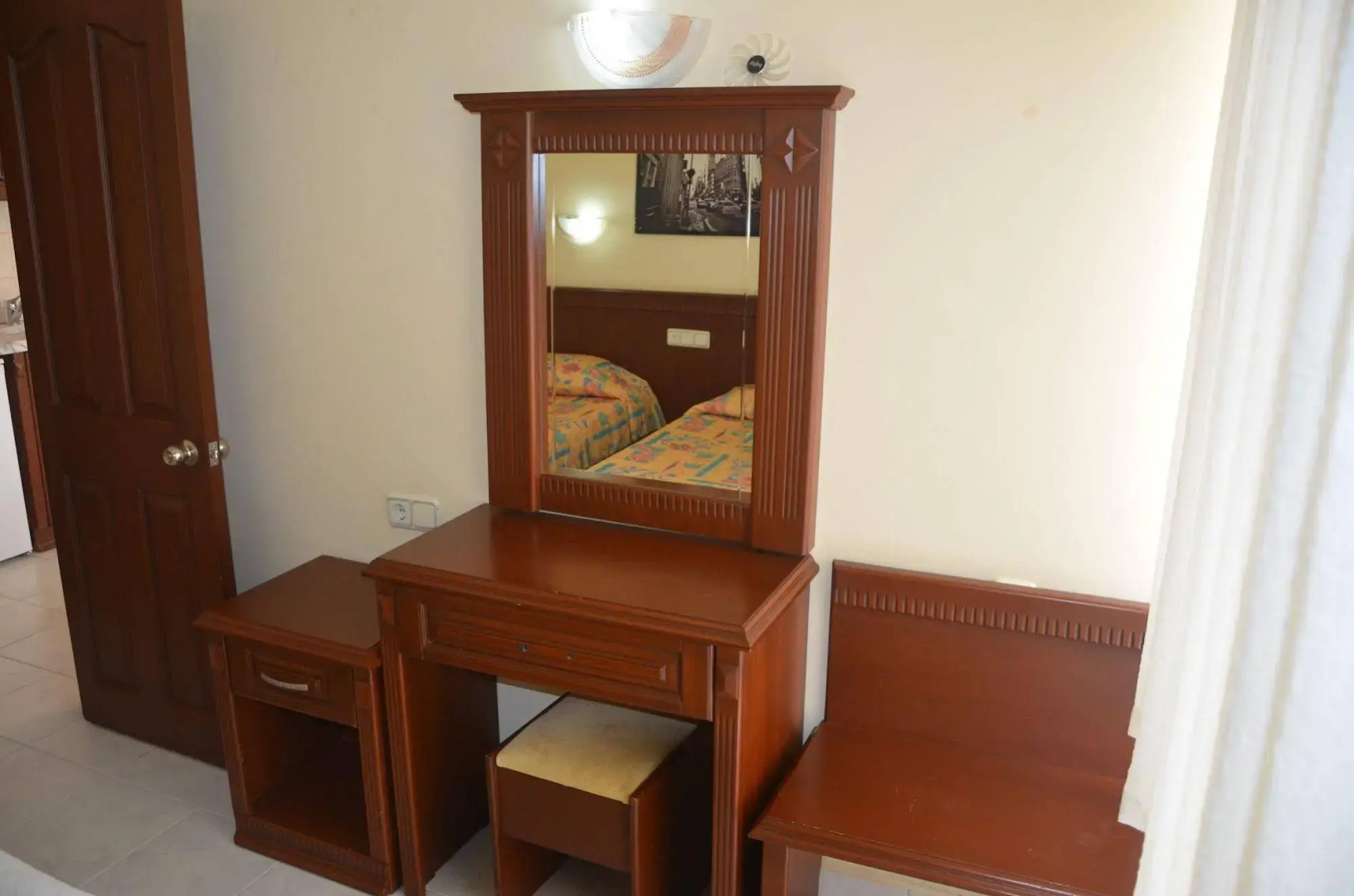 Rose Garden Apart Hotel