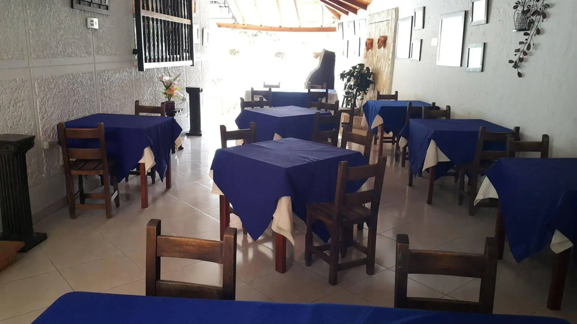 Hotel La Casa Amarela