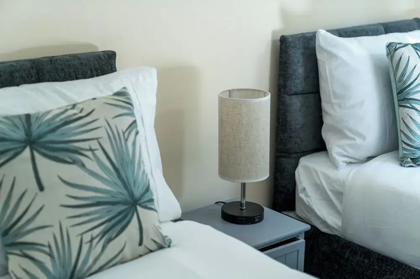 Redhill Retreat - Cozy 2 Bedroom Apartment