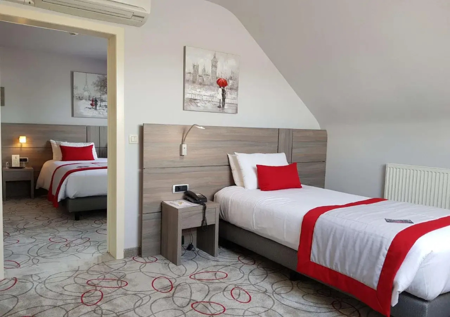 Ibis Styles Charleroi Airport Aero 44