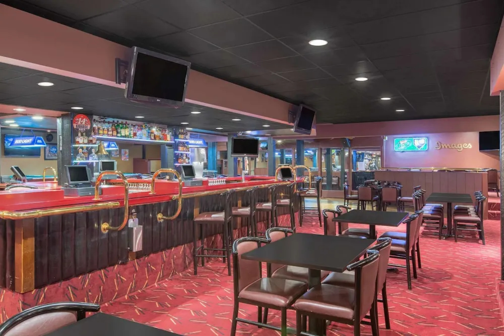 Ramada By Wyndham Midtown Grand Island