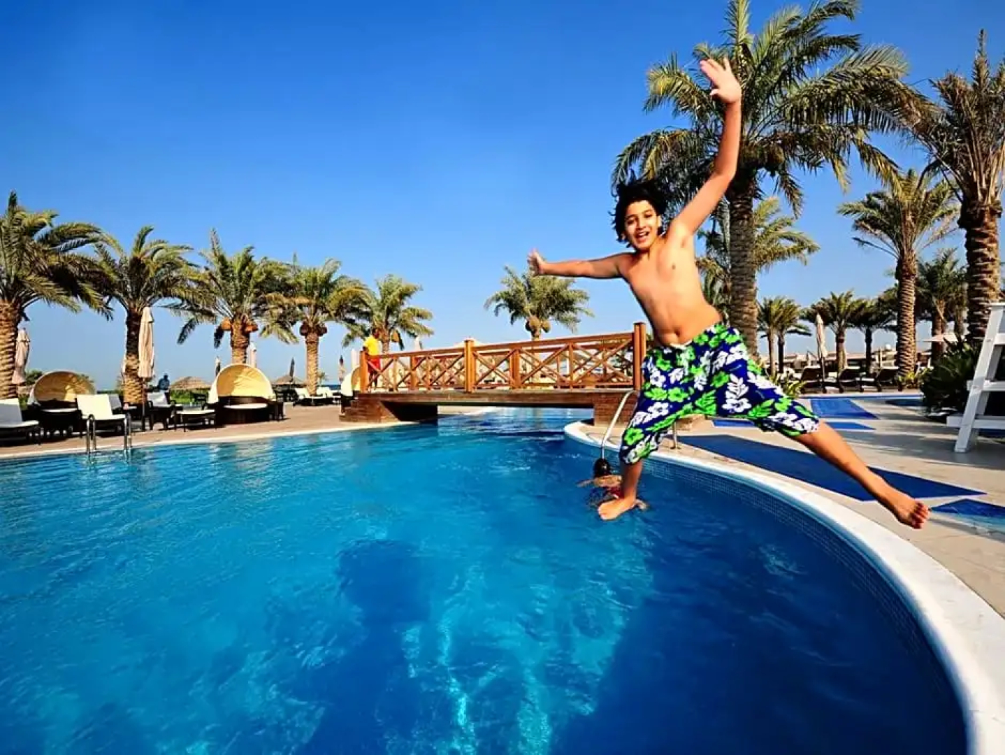 Al Bander Hotel & Resort