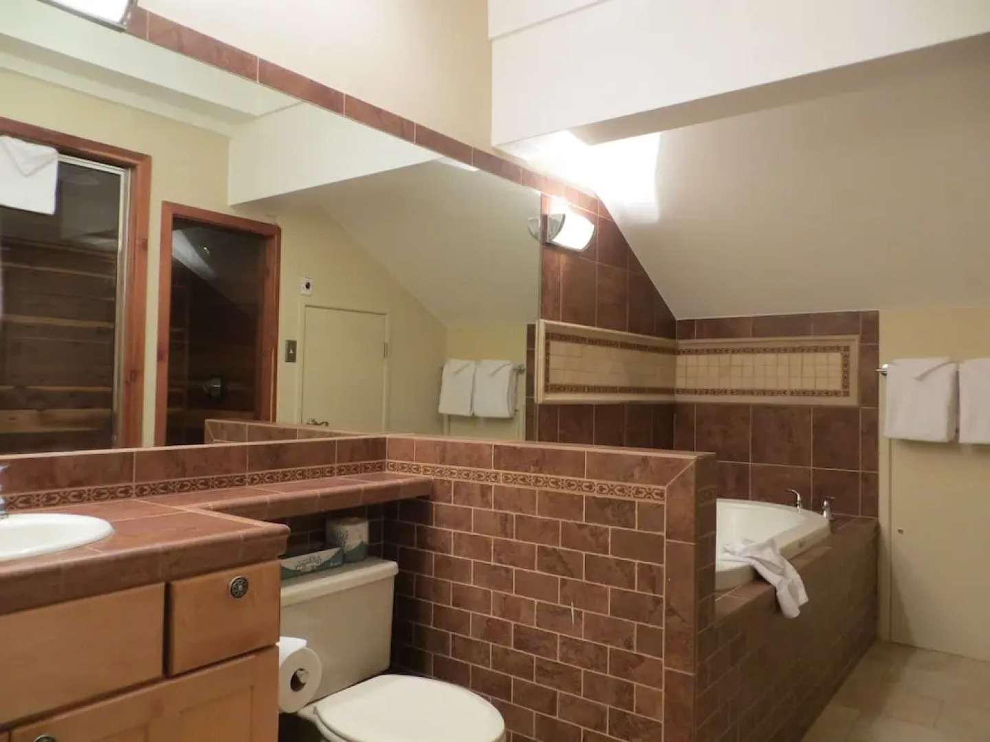 Mountain Edge By Crested Butte Lodging