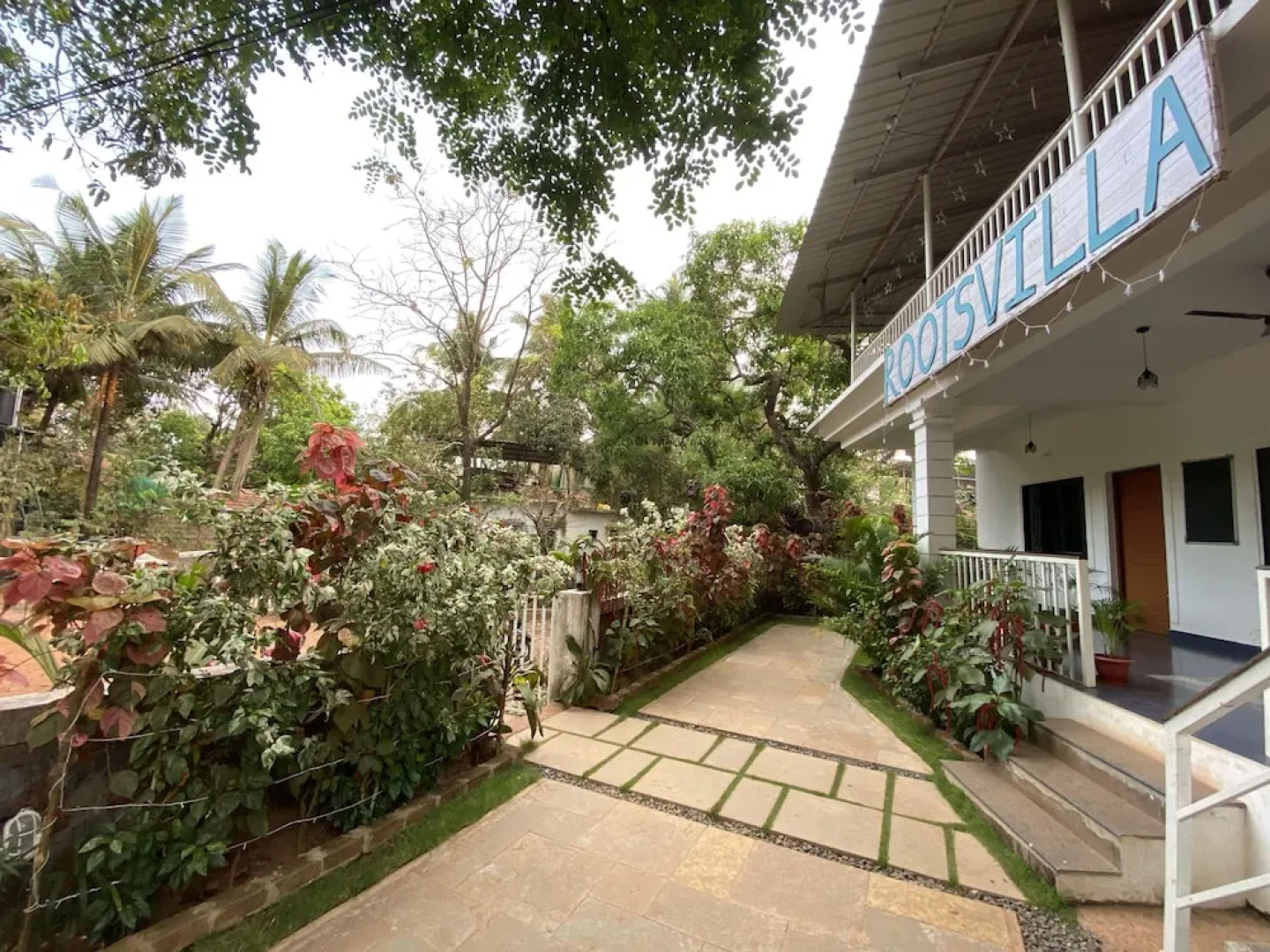Rootsvilla Hostel Goa