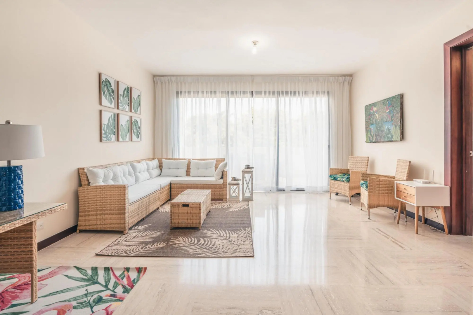 Apartment w 2BR Close to the Beach at Portillo X