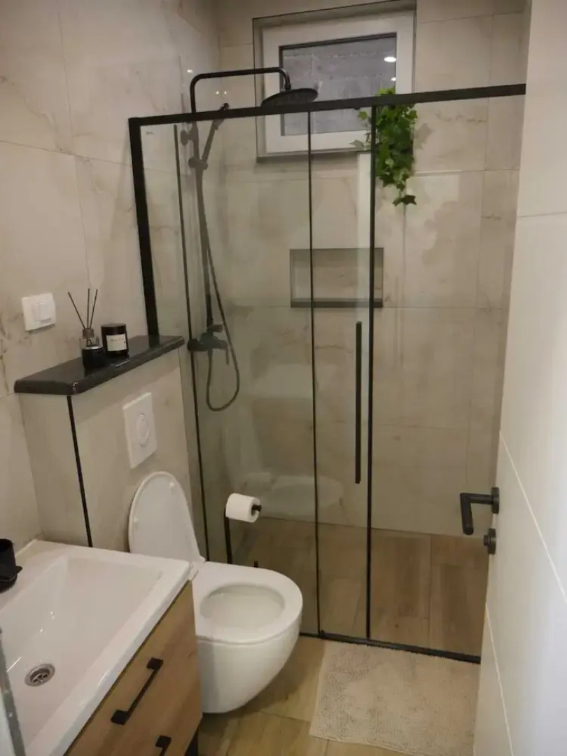 Shadesofblue M & M Sleeps 4 With Pool