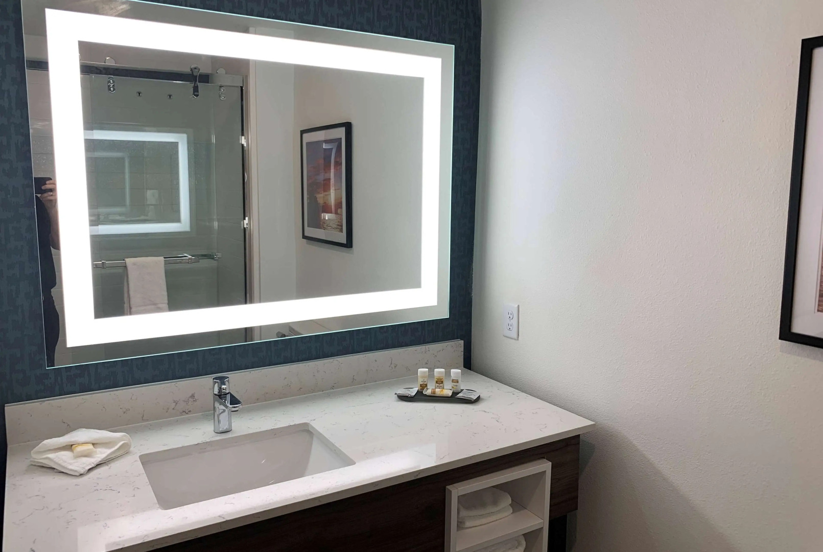 La Quinta Inn & Suites by Wyndham Texas City I 45