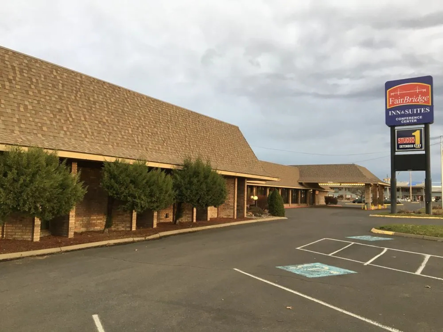 FairBridge Hotel & Conference Center Yakima