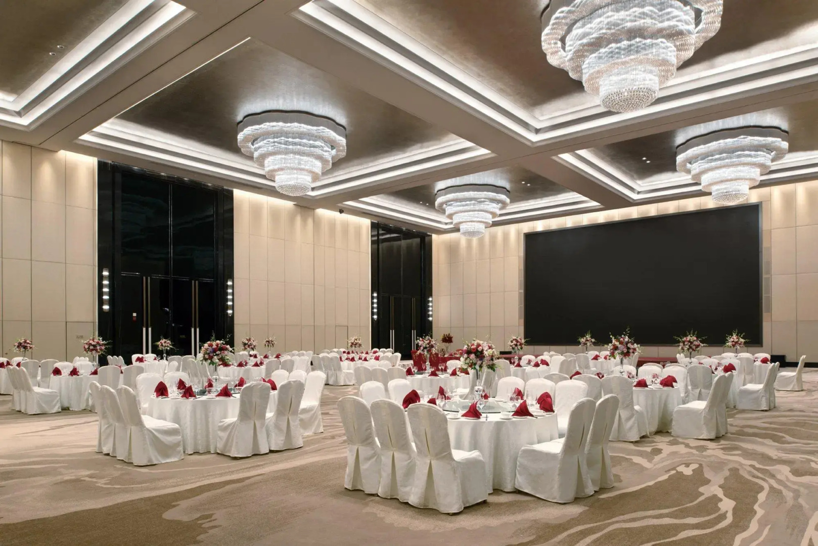 Crowne Plaza Huailai by IHG