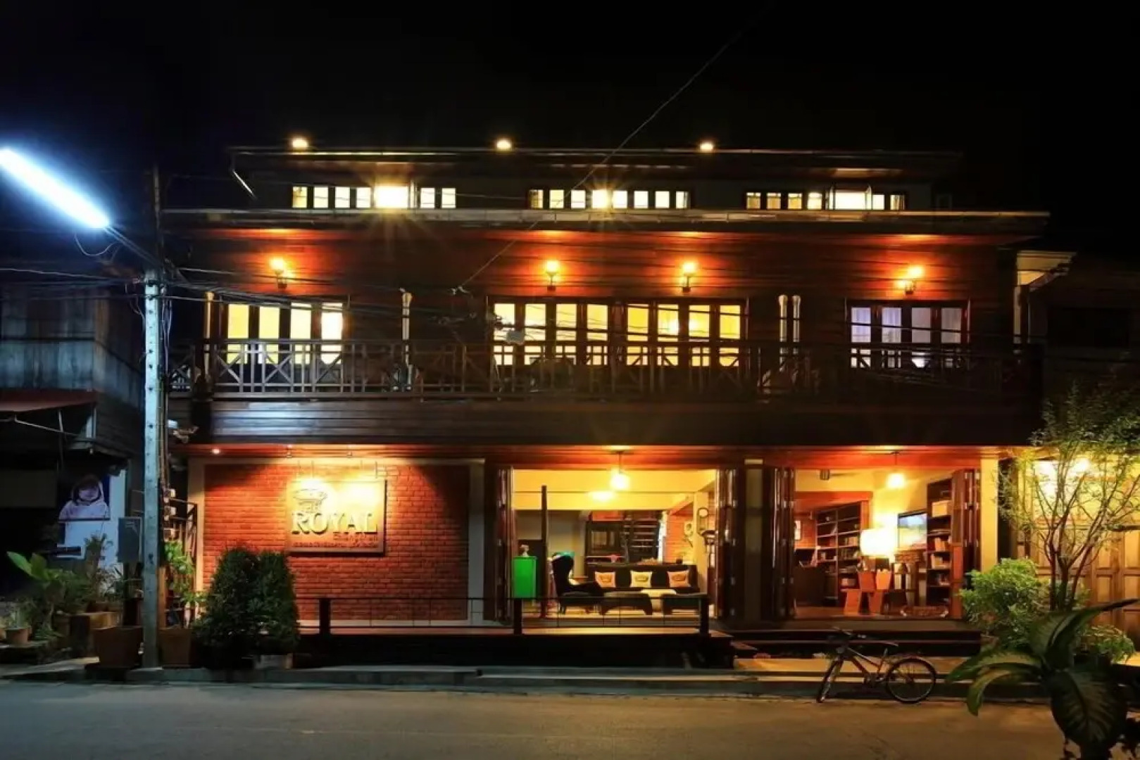 The Royal Chiangkhan Boutique Hotel