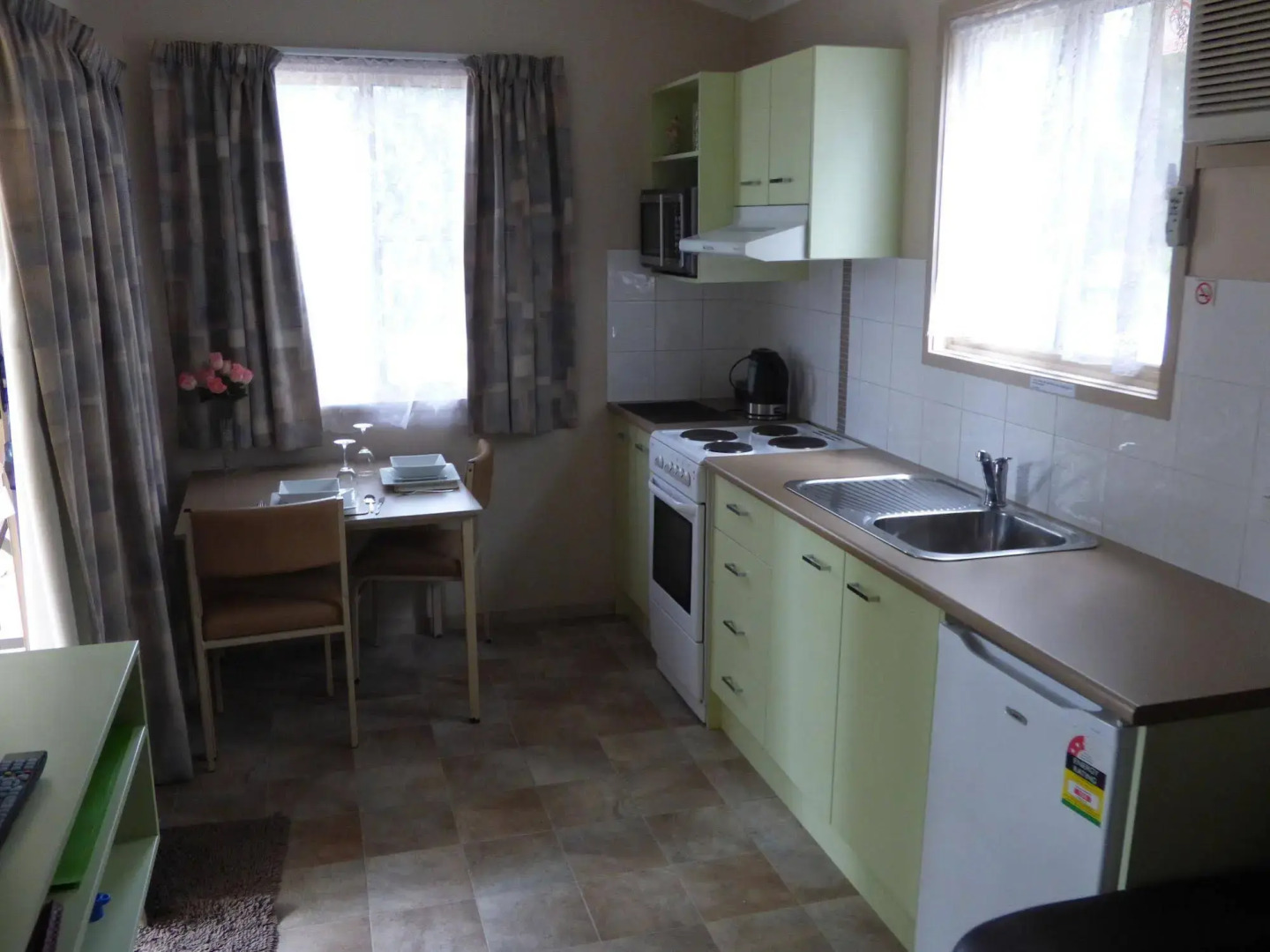 Tenterfield Lodge and Caravan Park