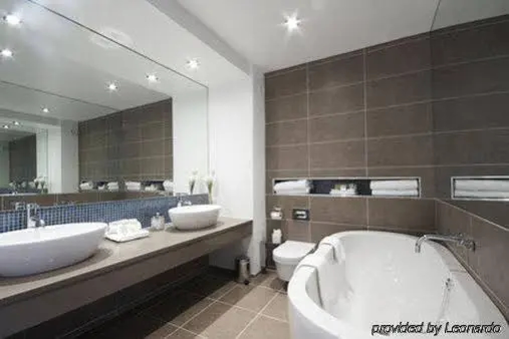 Carrigaline Court Hotel & Leisure Centre