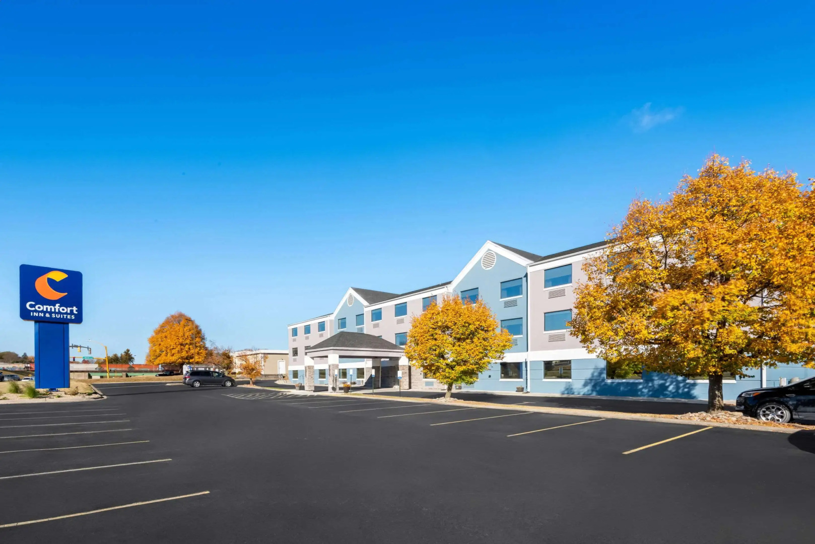 Comfort Inn & Suites