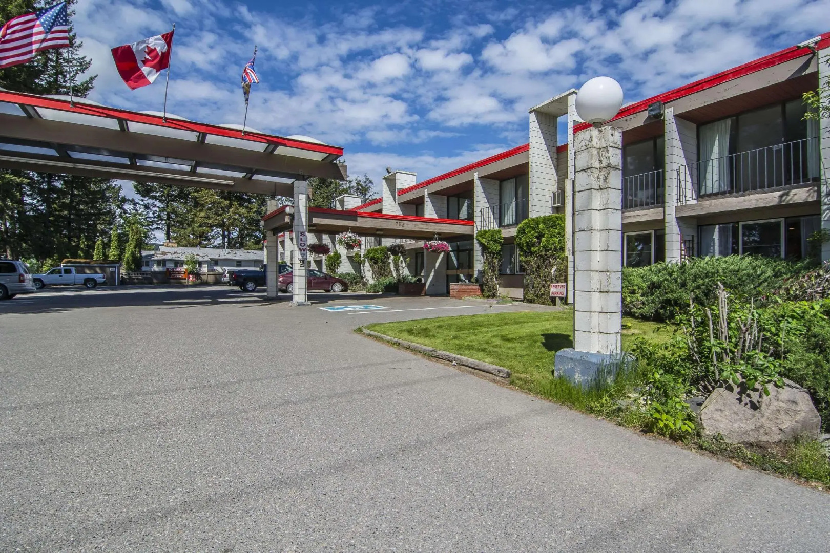 Prestige Riverside Lodge