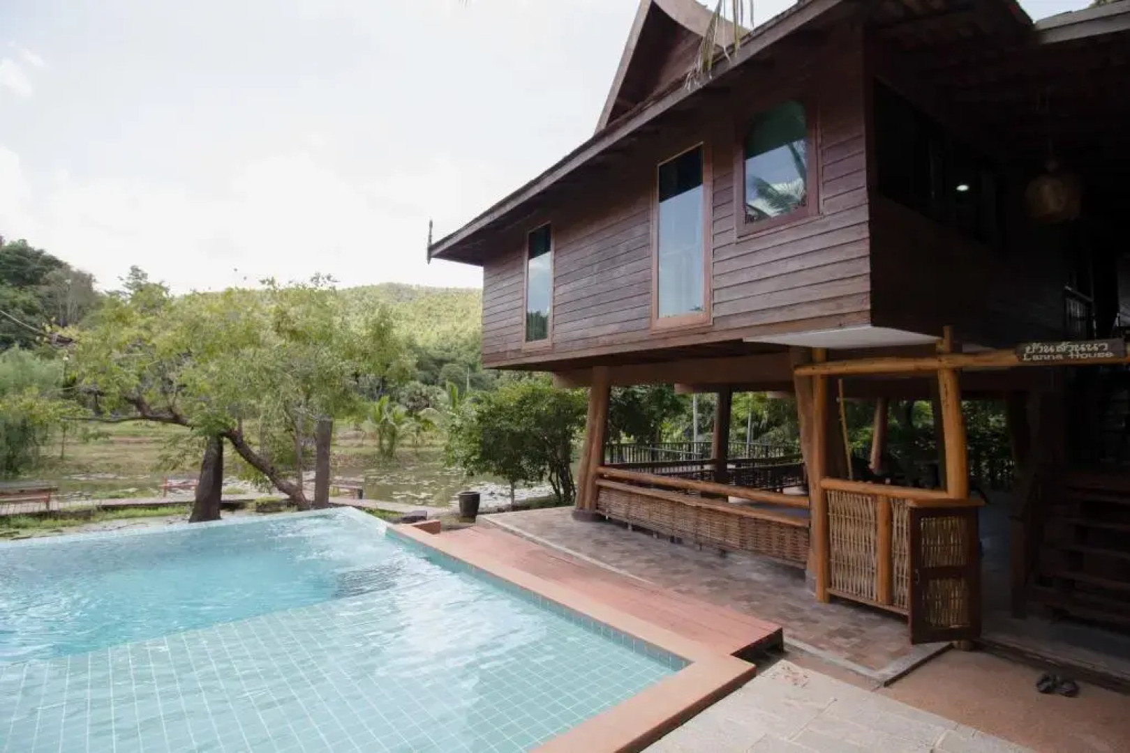 Royal Train Garden Resort By Zuzu