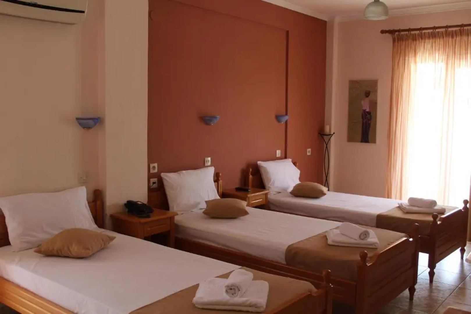 Atira Apart Hotel