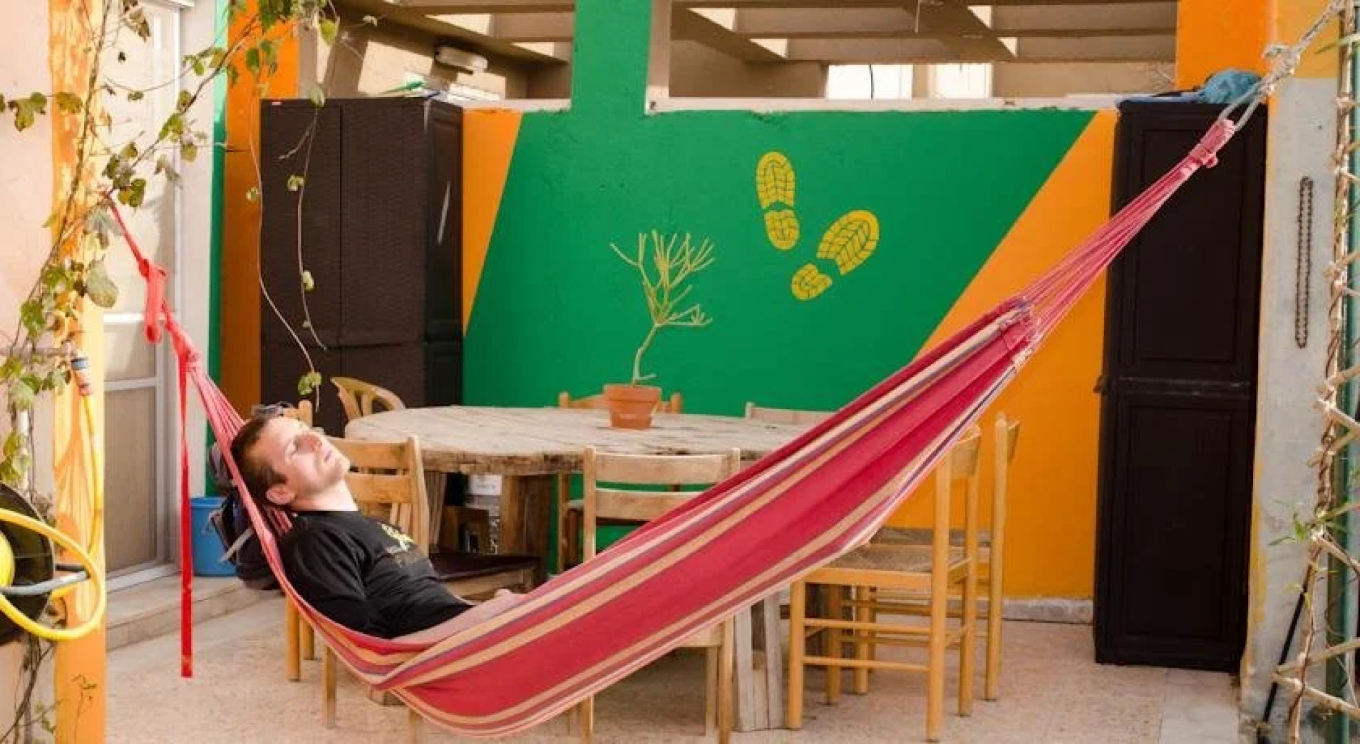 The Green Backpackers