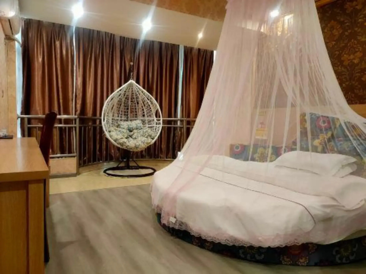 Kaiyuan Jindian Fashion Hotel