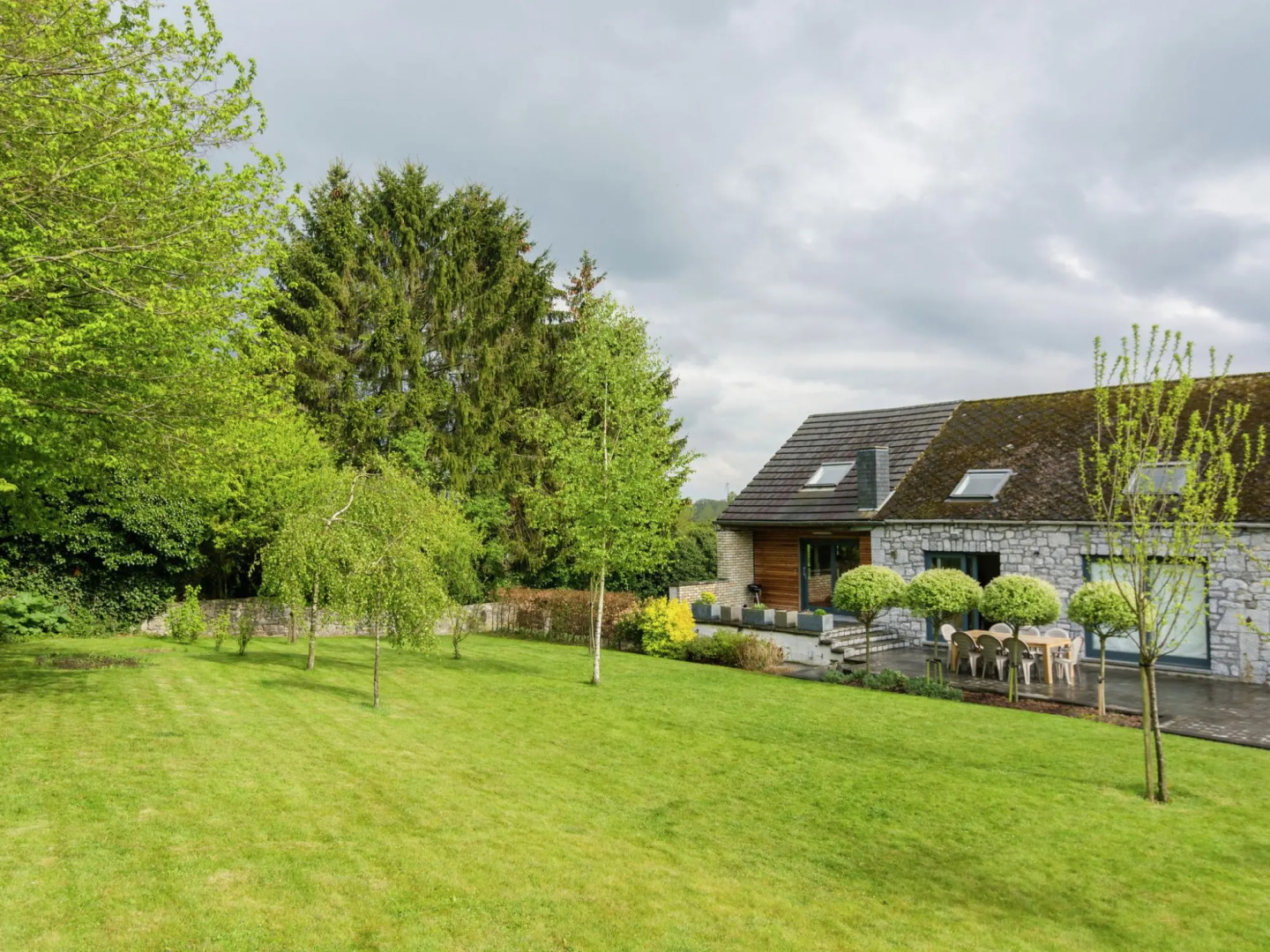 Cozy Bedrooms Cottage, Soumoy