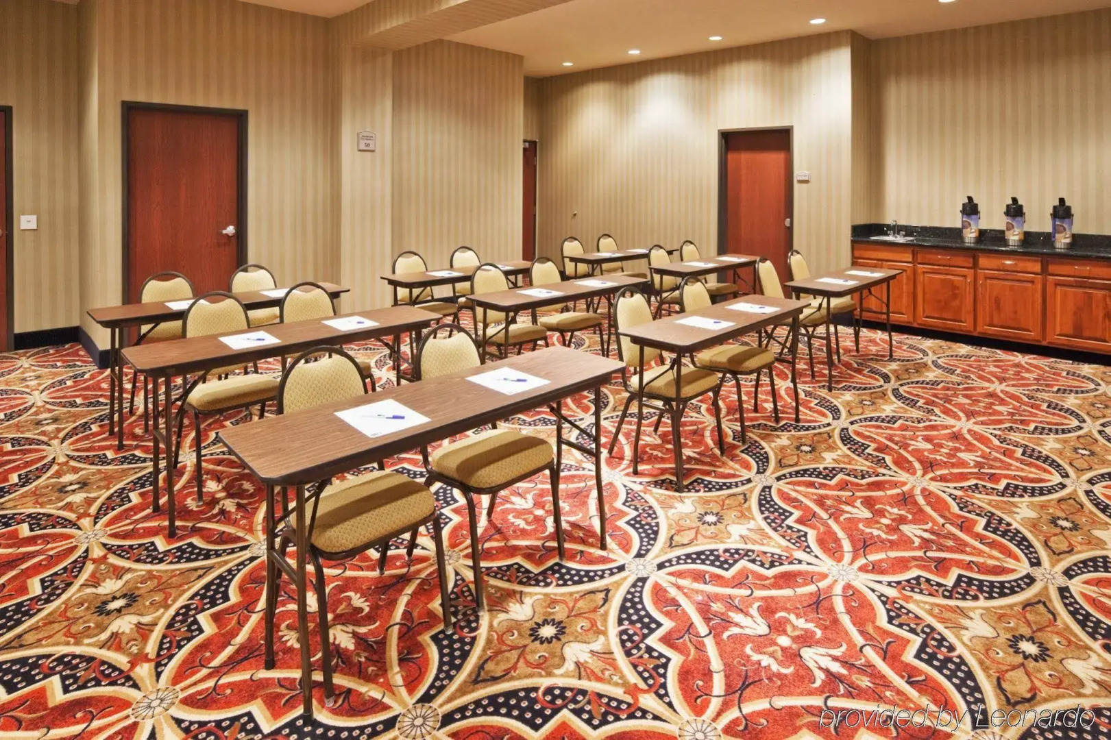 Holiday Inn Express Hotel & Suites Corsicana by IHG