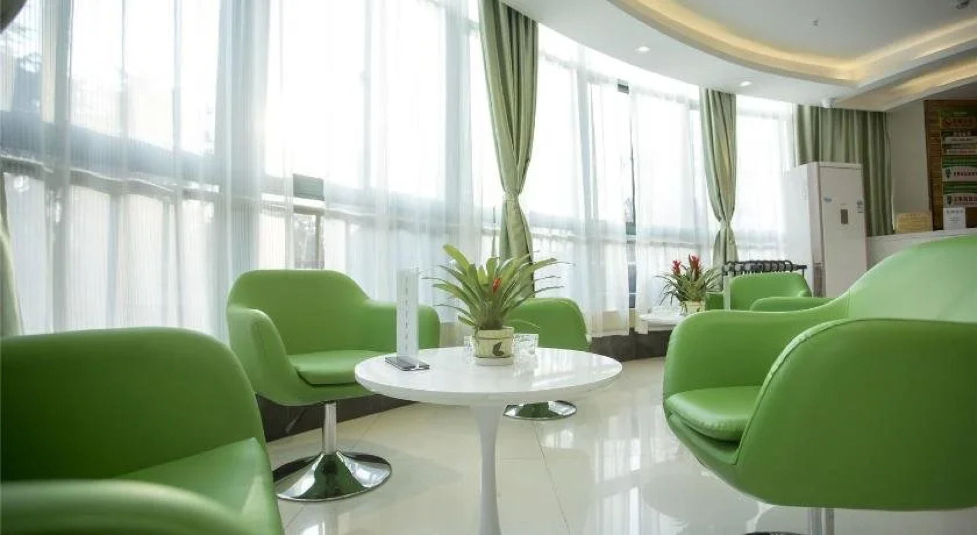 Vatica Lianyungang Haizhou District Government Zhongyin Mingdu Hotel