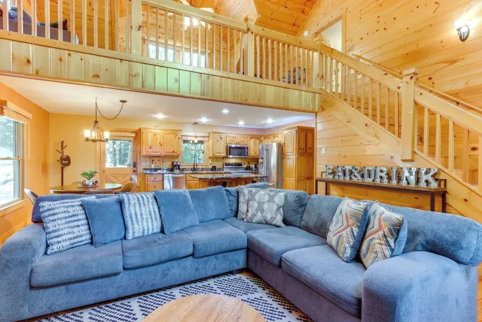 Deck & Private Hot Tub: Cabin in Ellijay!