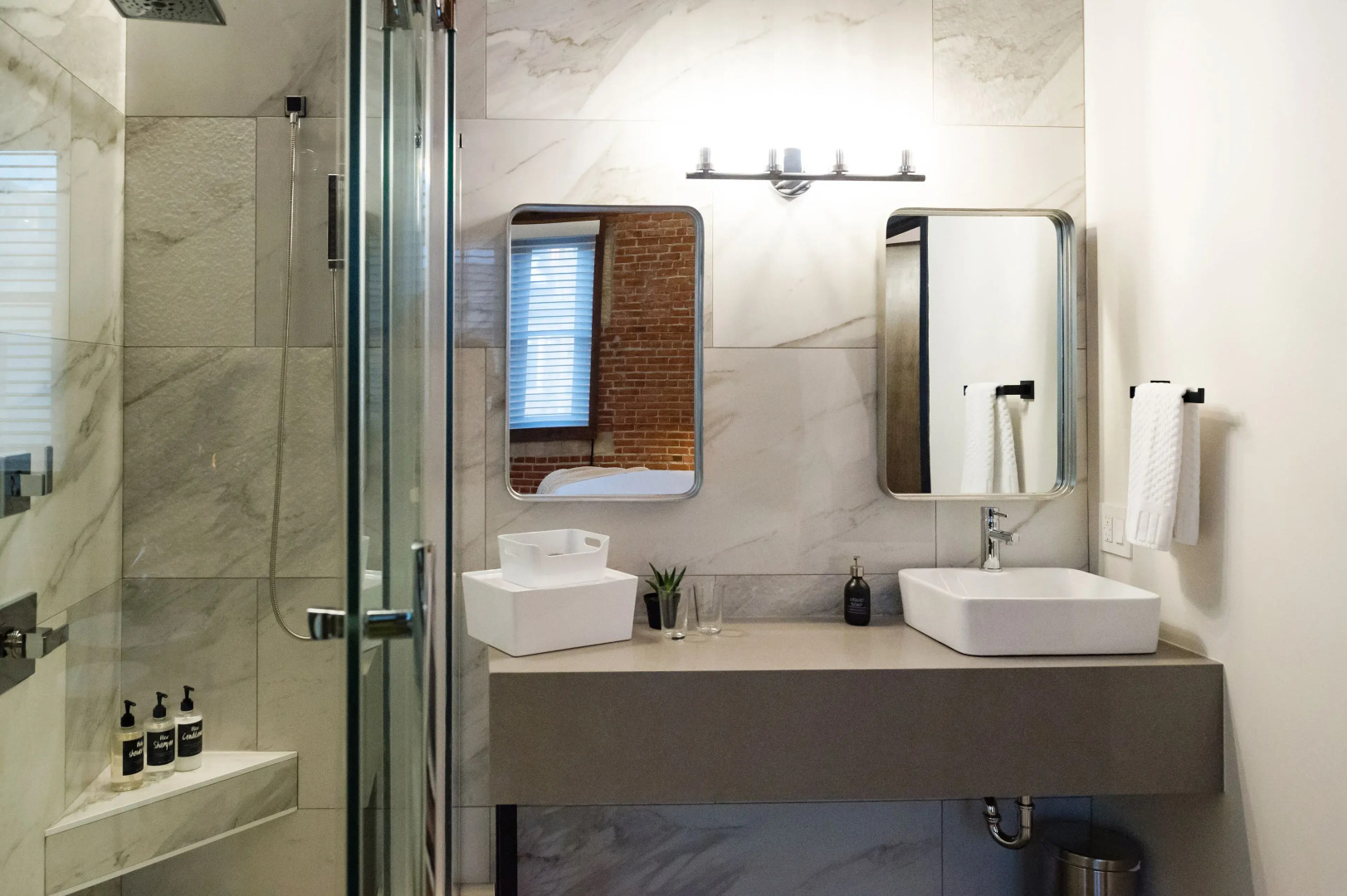 48 King West Boutique Hotel