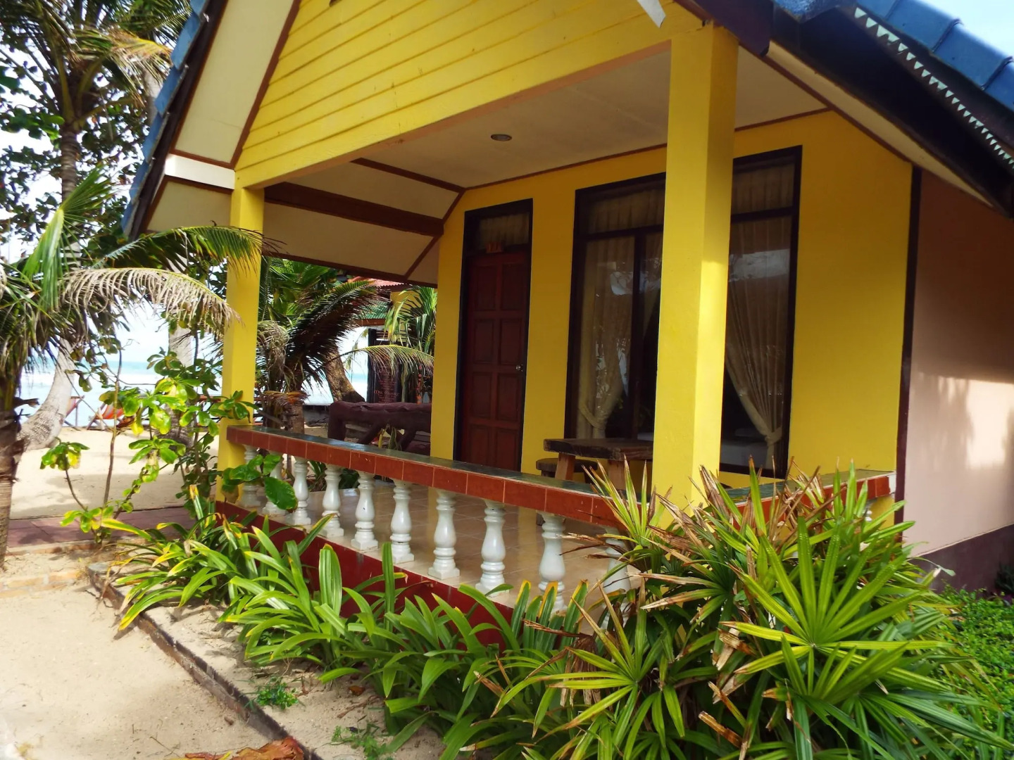 Lanta Riviera Resort