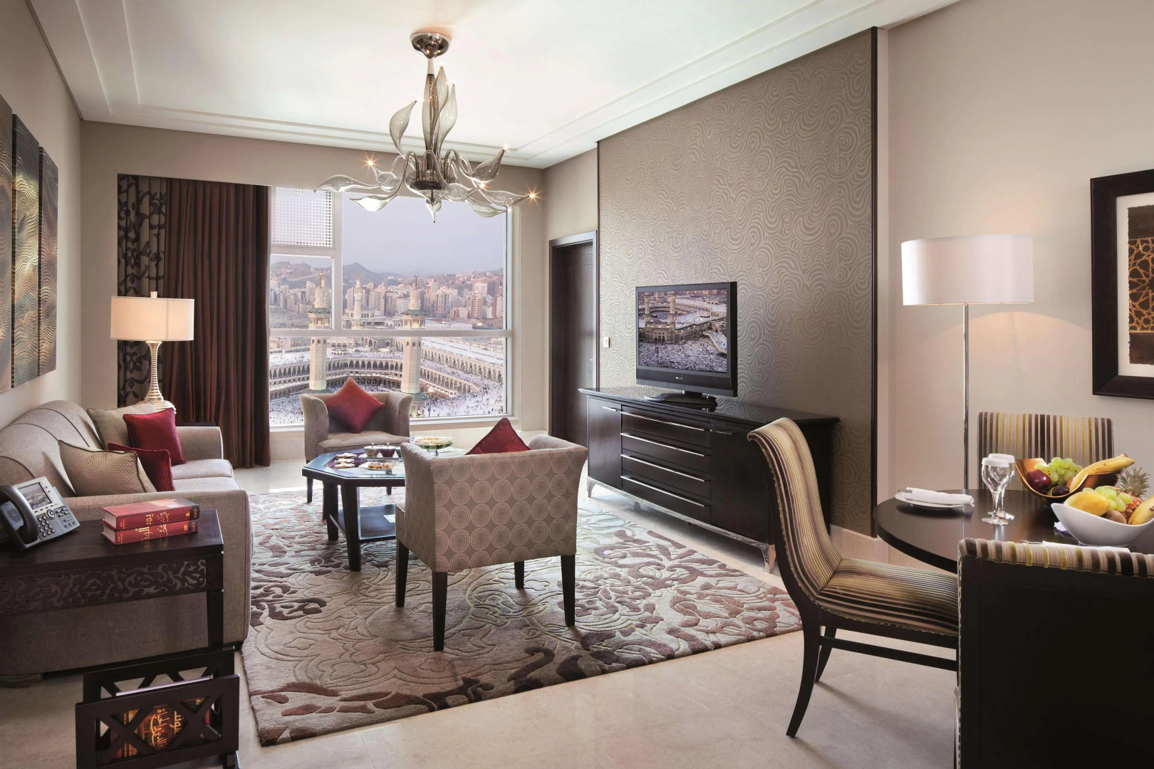 Makkah Clock Royal Tower, A Fairmont Hotel