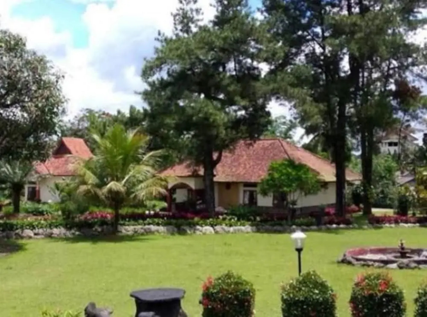Taman Aer Hotel