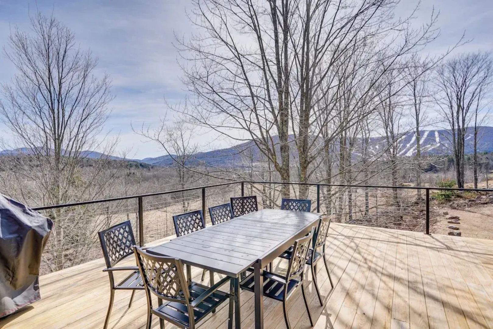 Custom Windham Mtn Villa w/ Pool, Theater & Views!