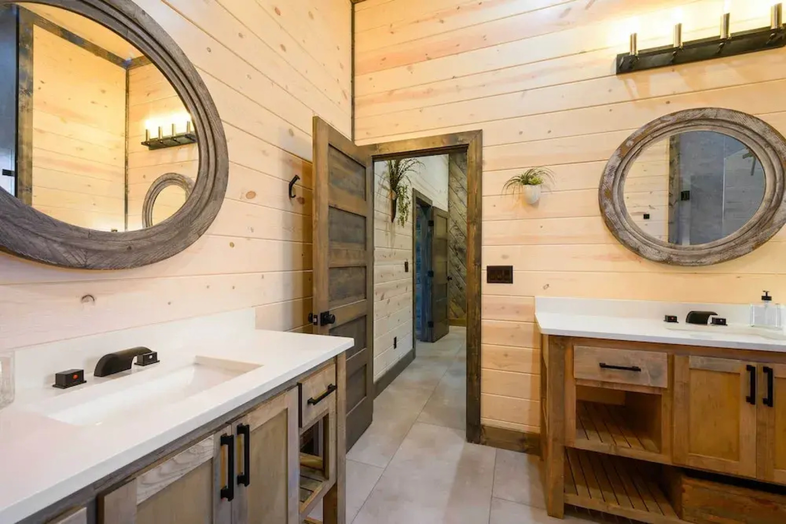 Secluded Creekside Cabin w/ Hot Tub & Fire Pit!