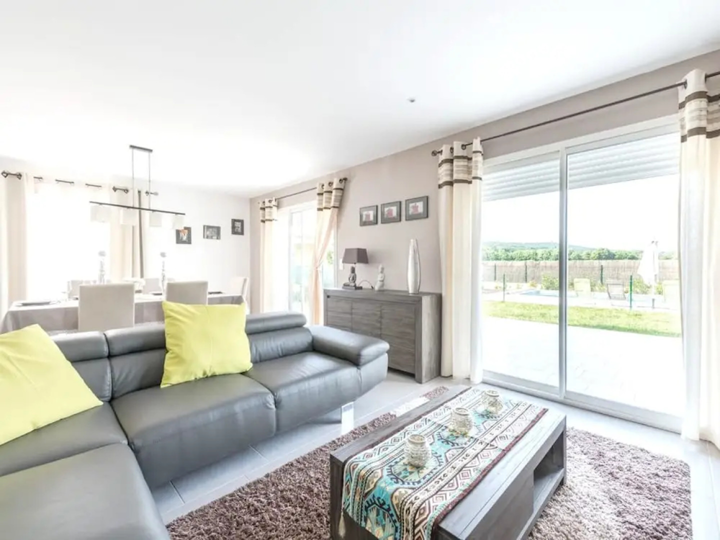 House With 3 Bedrooms in Pomas, With Wonderful Mountain View, Private