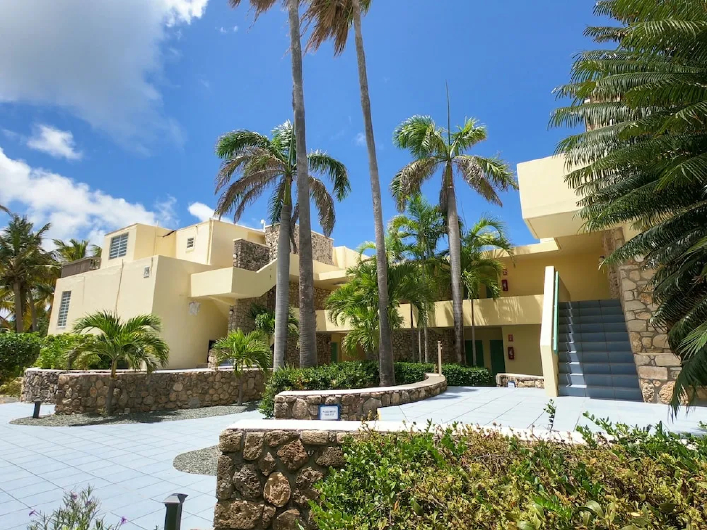 The Palms at Pelican Cove