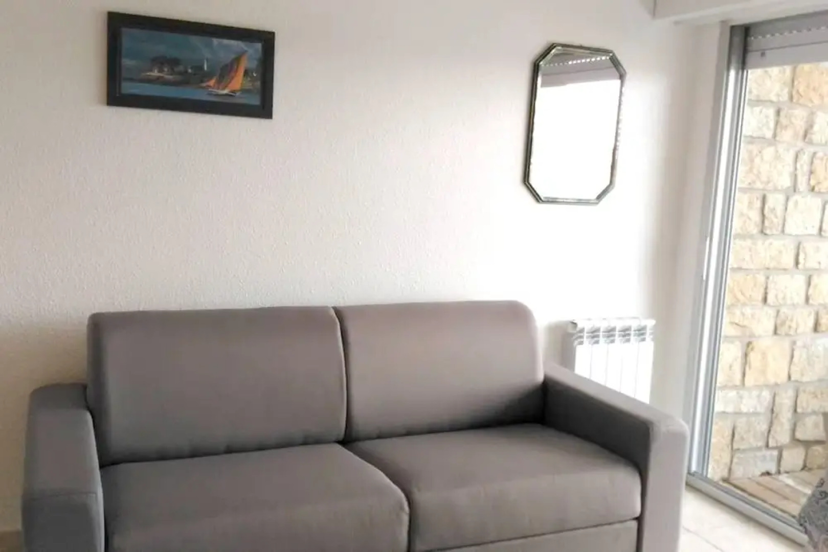 Studio in Locmariaquer, With Wonderful sea View and Enclosed Garden