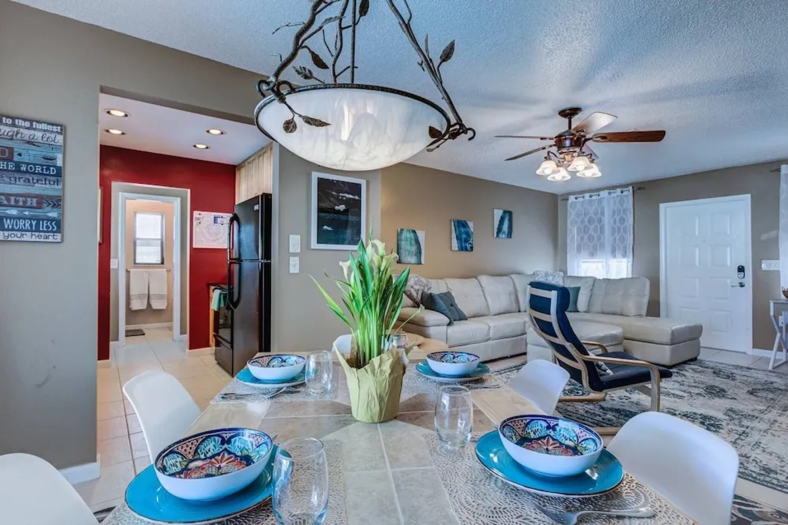 South Venice Pool Home With Fence, Dog Friendly