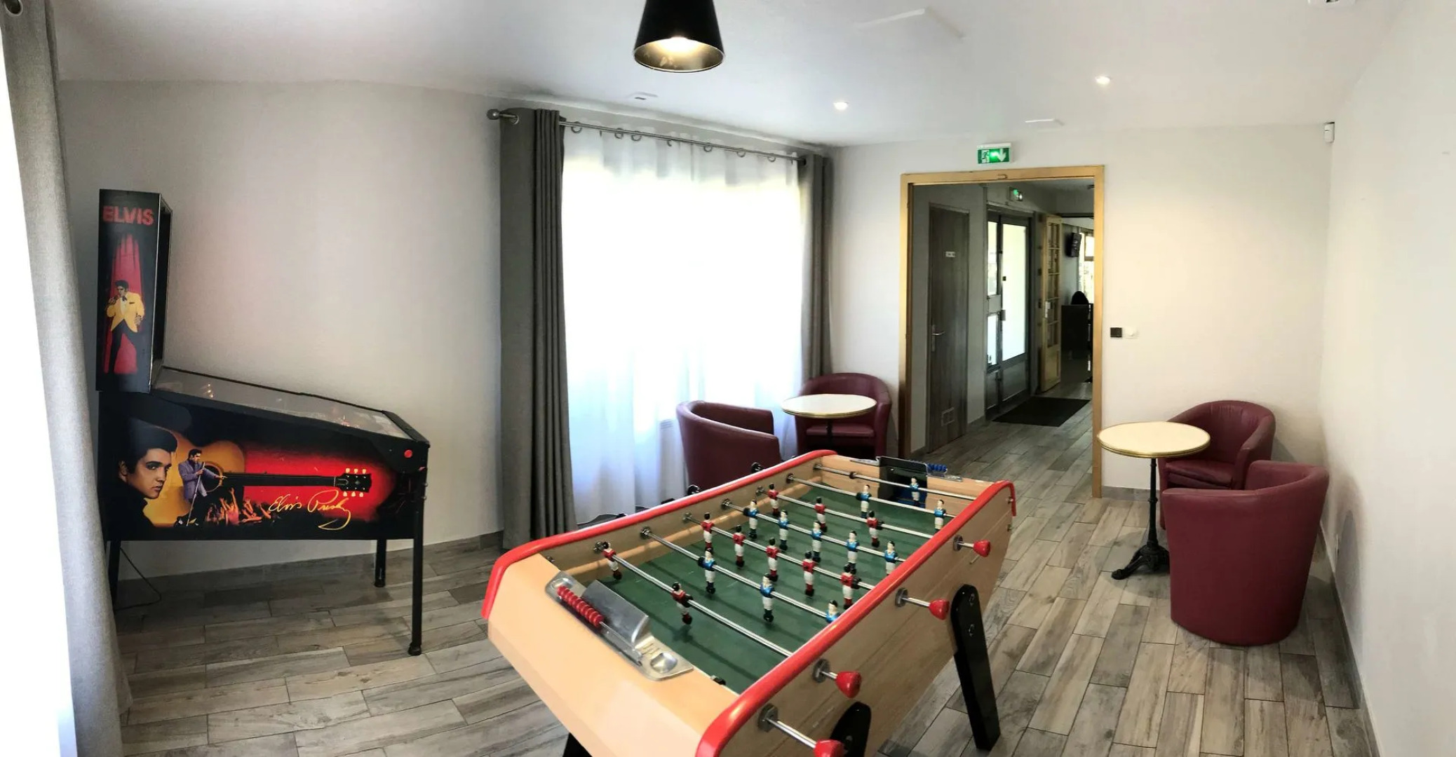 KYRIAD VALENCIENNES SUD – Rouvignies