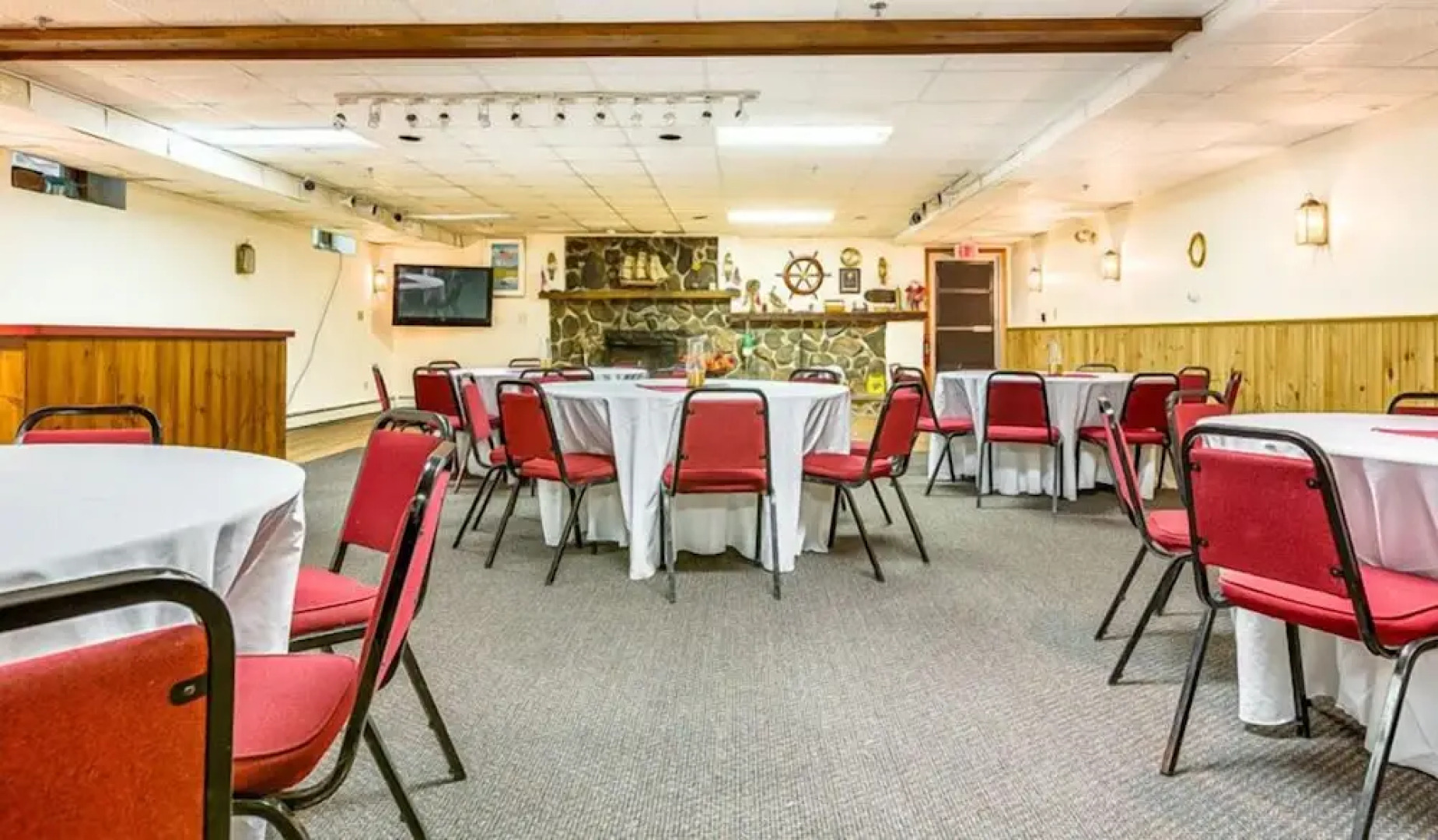 The Rhumb Line Resort