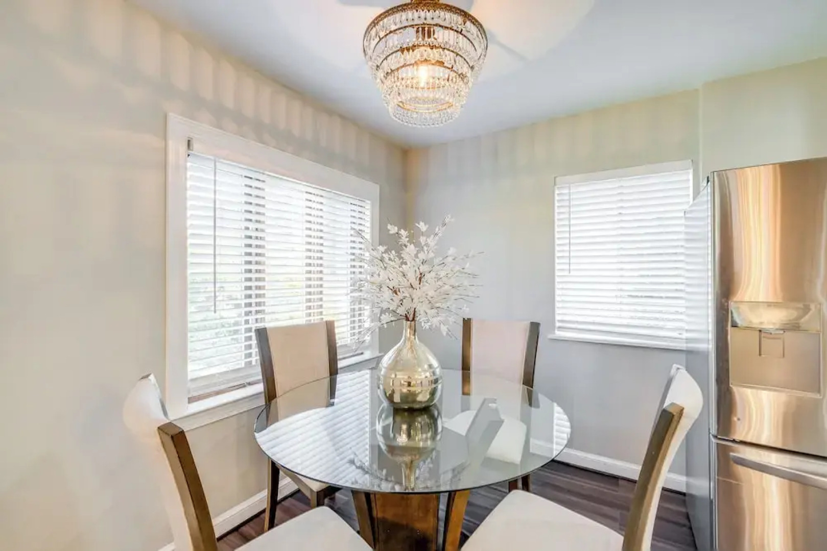 Silver Springs Home: Walk to Downtown!