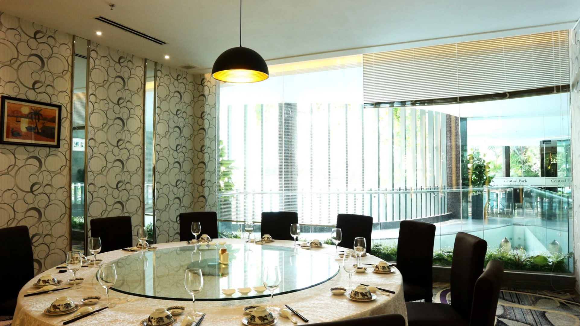 The Mira Central Park Hotel